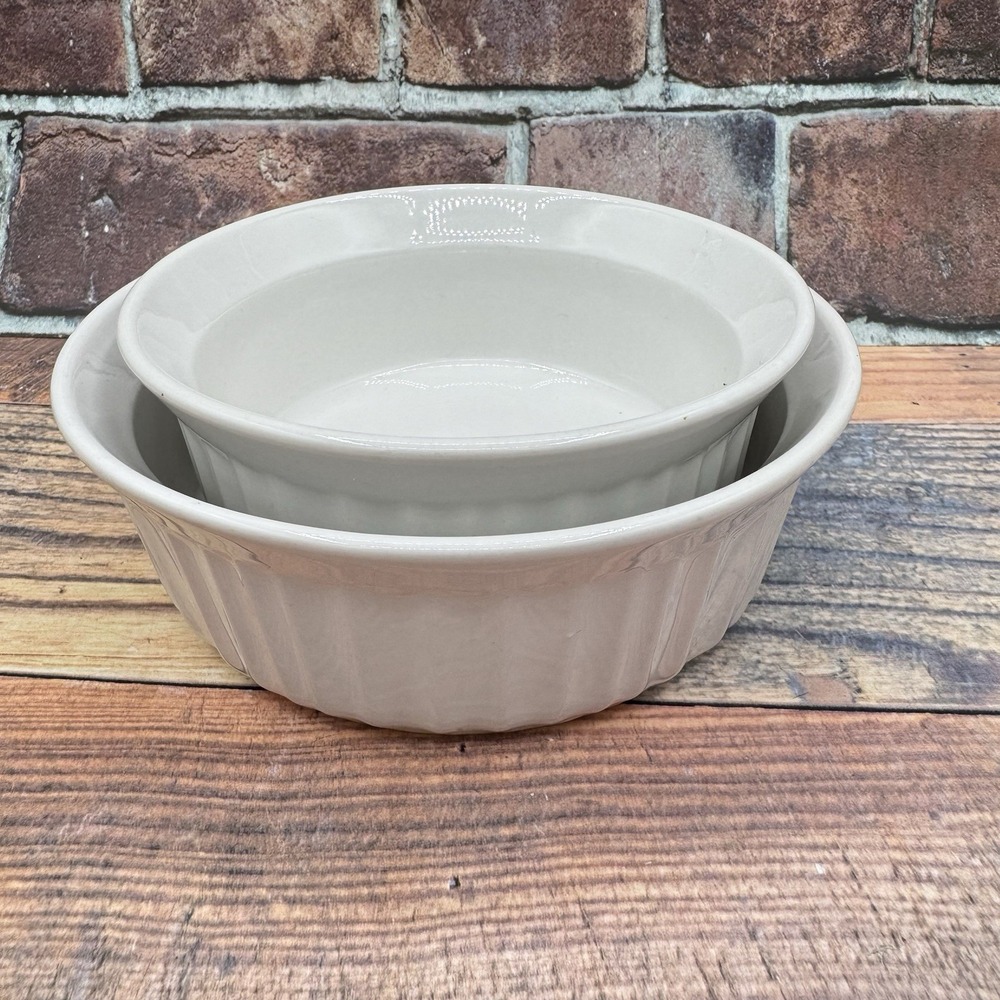 CorningWare French White 16 oz & 24 oz Stoneware Bowls Set of 2 Vintage Ribbed